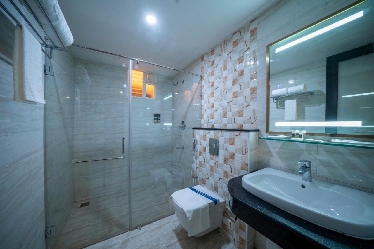 Hotel Cr Grande à Madurai Extérieur photo
