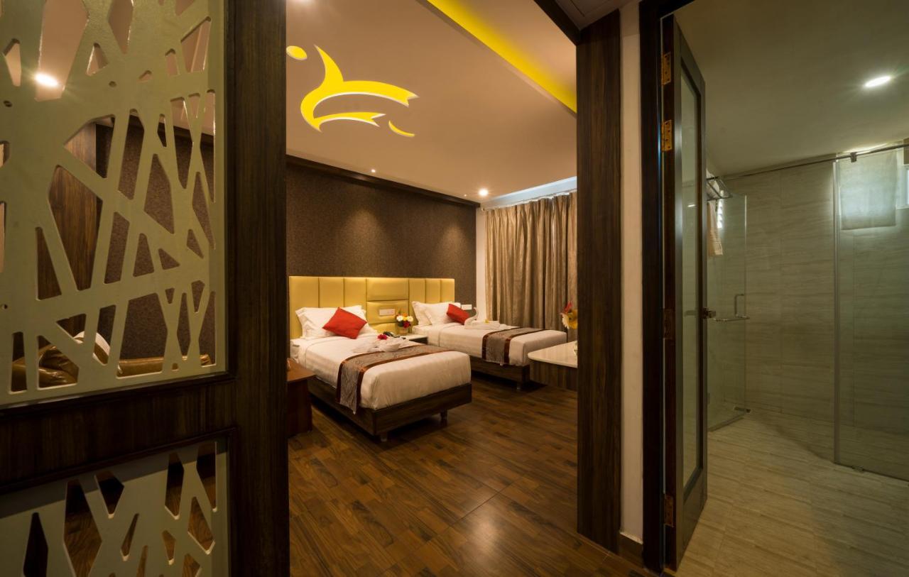 Hotel Cr Grande à Madurai Extérieur photo
